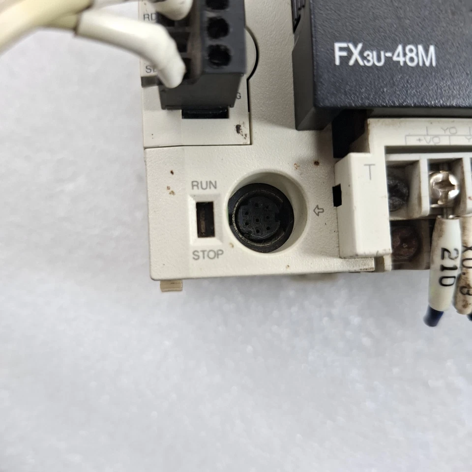 MITSUBISHI FX3U-48MT/ESS PROGRAMMABLE LOGIC CONTROLLER